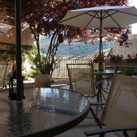 Hotel Posada Del Adarve อัลบาร์ราซิน ภายนอก รูปภาพ