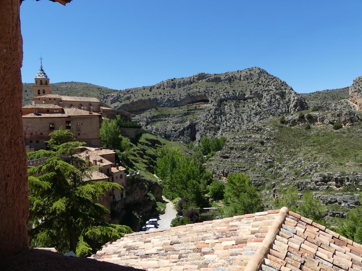 Hotel Posada Del Adarve อัลบาร์ราซิน ภายนอก รูปภาพ