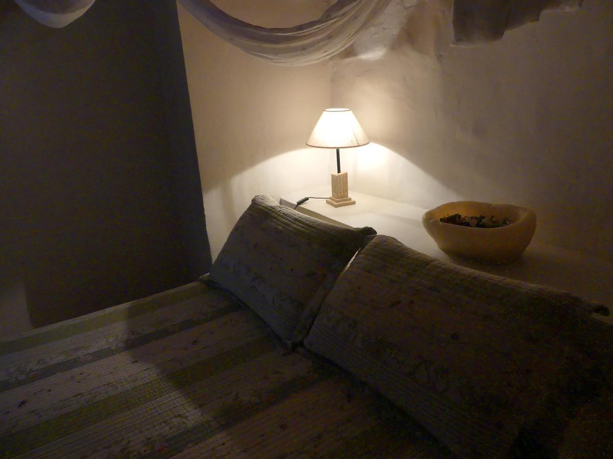 Hotel Posada Del Adarve อัลบาร์ราซิน ภายนอก รูปภาพ