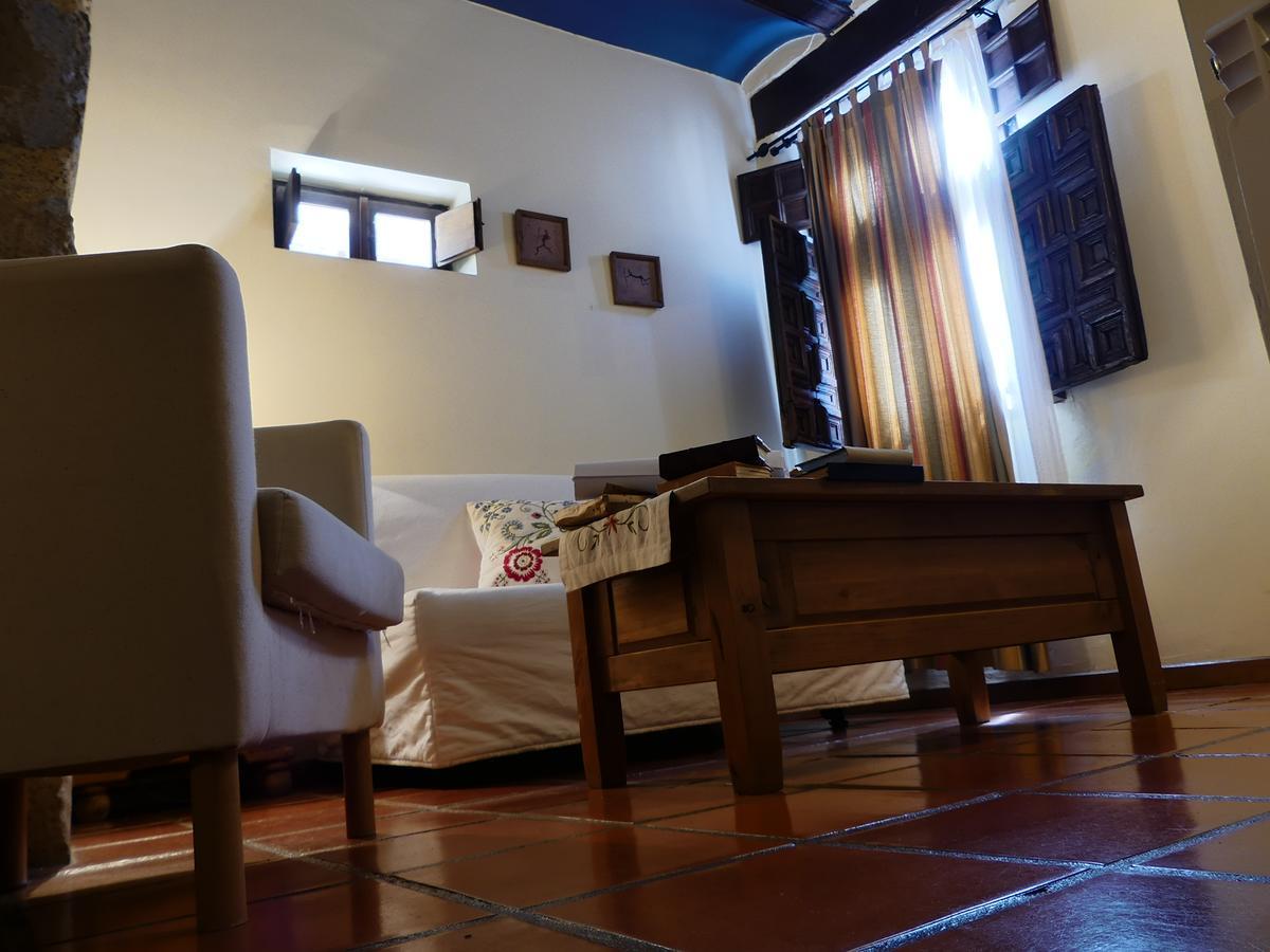 Hotel Posada Del Adarve อัลบาร์ราซิน ภายนอก รูปภาพ