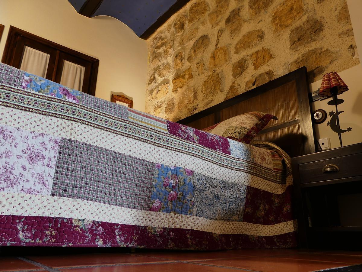 Hotel Posada Del Adarve อัลบาร์ราซิน ภายนอก รูปภาพ